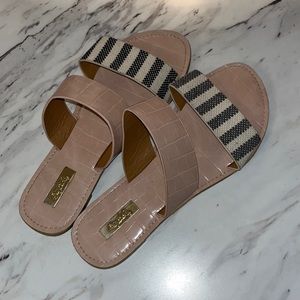 Boutique Qupid Athena Two Band Slip on sandals